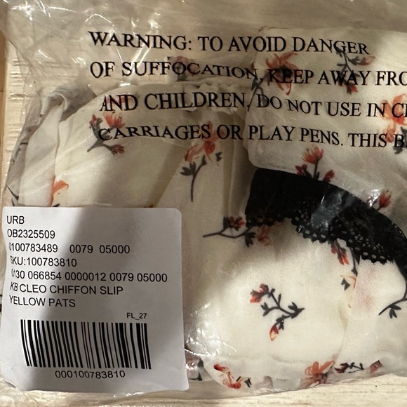 *NWOT* Kimchi Blue Cleo Lace Trim Chiffon Slip Mini Dress - Picture 6 of 6